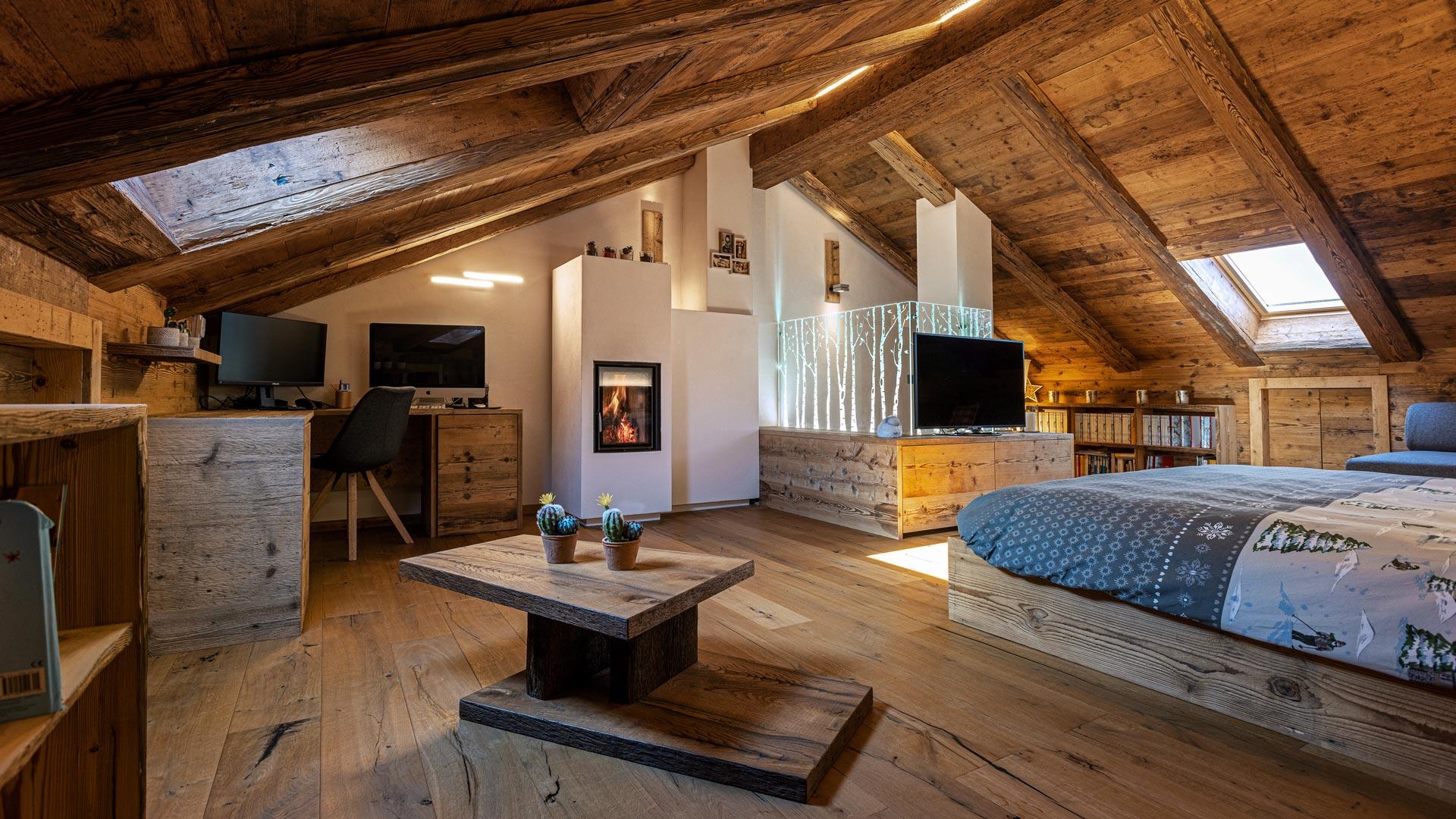 DolomWood bespoke interior with ancient wood
